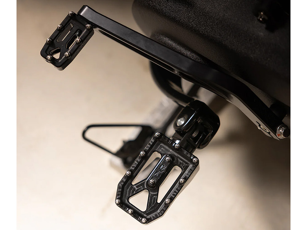 Footpegs; Aggressor, Blk