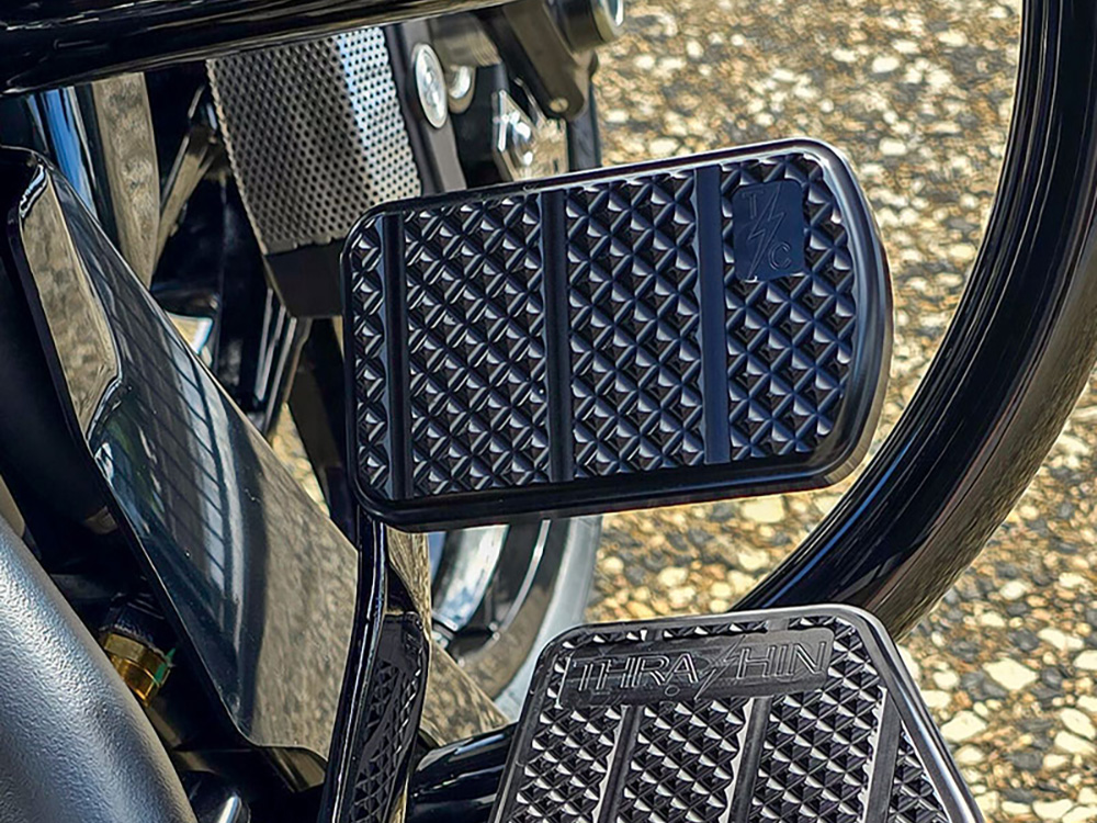 Brake Pedal Pad; Blk, FLH%2780up,