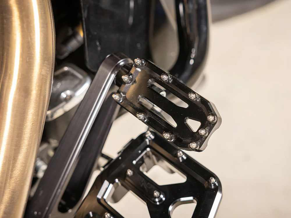 Thrashin Supply Aggressor Brake Arm Pedal – Black. Touring 2014up (Using Thrashin Brake Arms)