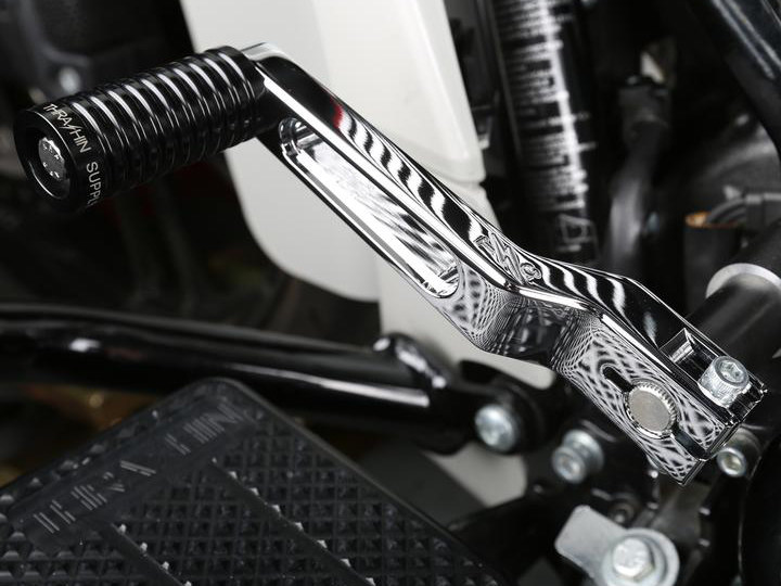 Thrashin Supply Billet Shift Lever – Chrome. Stock Length. Fits Touring 1983up, Trike 2008up, FXR 1982-1994 & FL Softail 1986-2017.