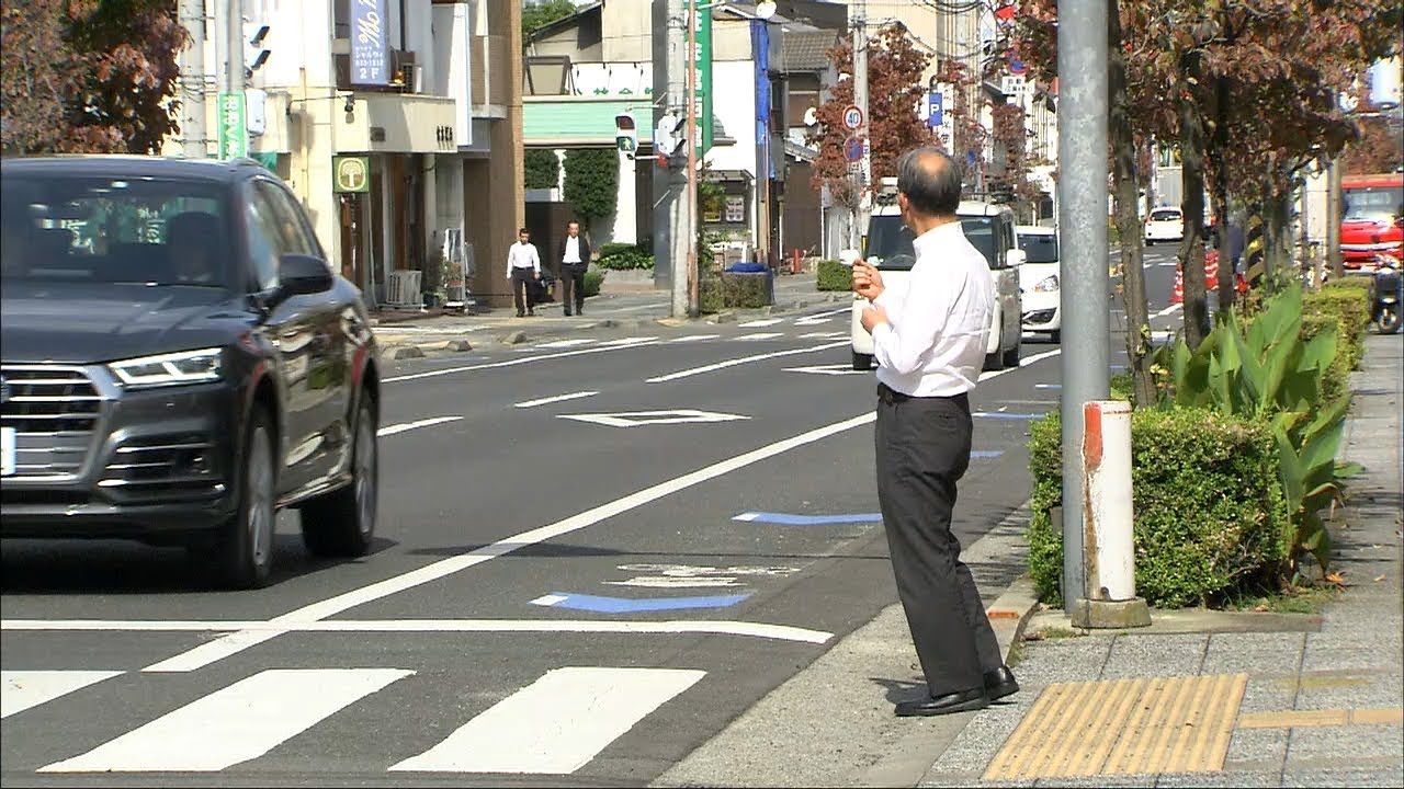Chrome と Firefox が YouTube 動画を一時停止しないようにする方法 Chrome と Firefox が YouTube 動画を一時停止しないようにする方法