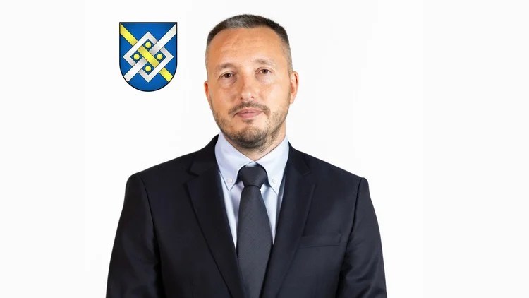 Advanced Program in Product & CX Management and Development Advanced Program in Product & CX Management and Development