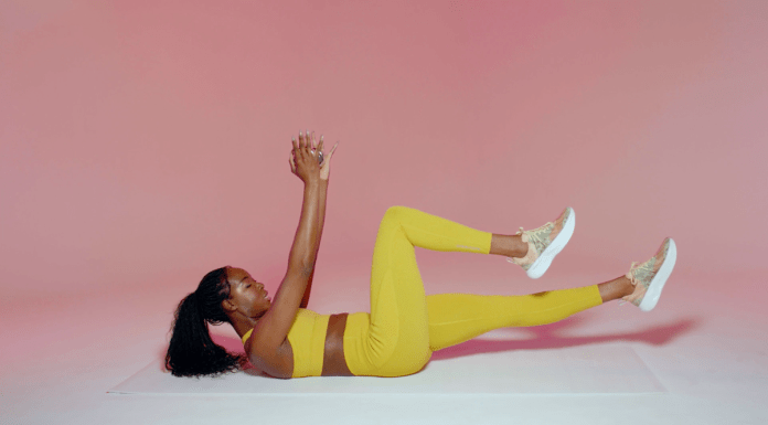 Target Your Deep Core with This 6-Minute Follow-Along Abs Workout