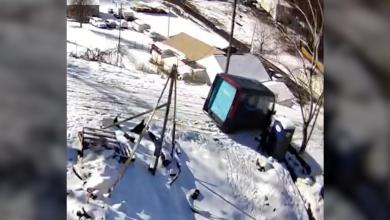 Amazon truck slides downhill off icy Knoxville road in terrifying video. Watch Amazon truck slides downhill off icy Knoxville road in terrifying video. Watch