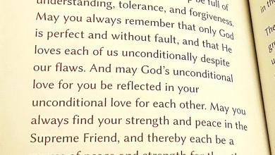 Tulsi Gabbard Pictured at Altar Dedicated to Her Wacky Anti-Gay Guru Tulsi Gabbard Pictured at Altar Dedicated to Her Wacky Anti-Gay Guru