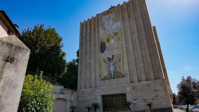 Jesuits make broad offer of reparations to women who say they were abused by ex-Jesuit artist Jesuits make broad offer of reparations to women who say they were abused by ex-Jesuit artist