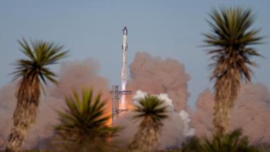 SpaceX loses spacecraft after catching rocket booster at the launch pad in latest Starship test SpaceX loses spacecraft after catching rocket booster at the launch pad in latest Starship test