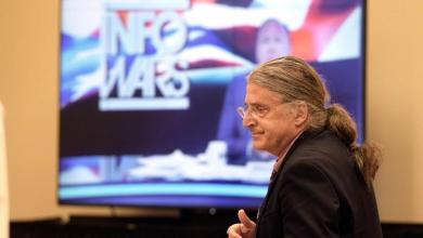 Judge blocks Sandy Hook families’ settlement in Alex Jones’ bankruptcy: ‘I can’t do that’ Judge blocks Sandy Hook families’ settlement in Alex Jones’ bankruptcy: ‘I can’t do that’