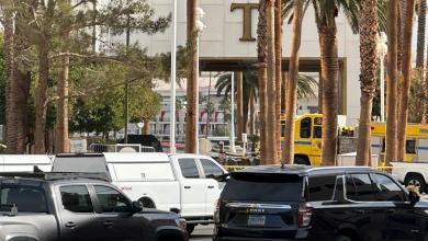 1 person dies when truck catches fire and explodes outside Trump’s Las Vegas hotel 1 person dies when truck catches fire and explodes outside Trump’s Las Vegas hotel
