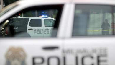 Milwaukee police arrest 39-year-old man in connection with four bank robberies in five days Milwaukee police arrest 39-year-old man in connection with four bank robberies in five days