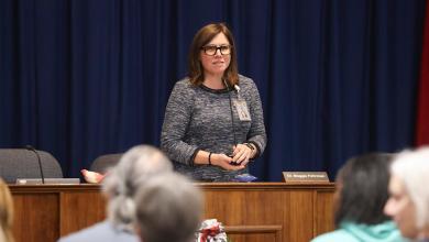 Buncombe County and Asheville City school district merger not recommended, consultant says Buncombe County and Asheville City school district merger not recommended, consultant says