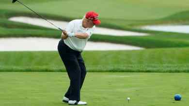 People Are Calling Donald Trump A “Hypocrite” And His Golf Trips A “Waste” After It Reportedly Passed The -Million Mark People Are Calling Donald Trump A “Hypocrite” And His Golf Trips A “Waste” After It Reportedly Passed The -Million Mark