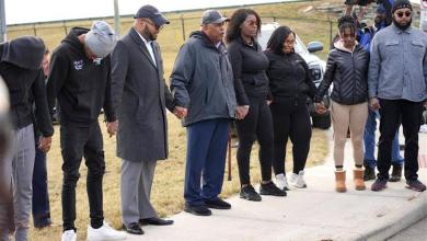 Demonstrators with Nazi flags leave Cincinnati-area highway overpass after residents confront them Demonstrators with Nazi flags leave Cincinnati-area highway overpass after residents confront them