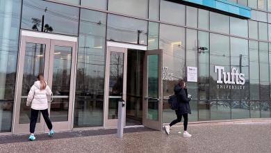 Navy SEAL who led workout that hospitalized Tufts lacrosse players lacked expertise, report says Navy SEAL who led workout that hospitalized Tufts lacrosse players lacked expertise, report says