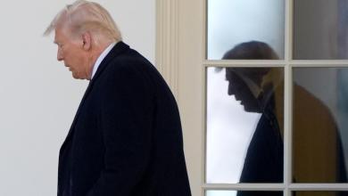 Trump moves with dizzying speed on his to-do list. But there are warning signs in his first month Trump moves with dizzying speed on his to-do list. But there are warning signs in his first month