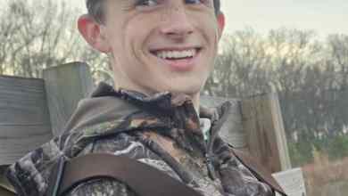 It Has Been Confirmed That “High Levels Of Carbon Monoxide” Were Found In Brett Gardner’s 14-Year-Old Son’s Hotel Room As The Investigation Into His Tragic Death Continues It Has Been Confirmed That “High Levels Of Carbon Monoxide” Were Found In Brett Gardner’s 14-Year-Old Son’s Hotel Room As The Investigation Into His Tragic Death Continues