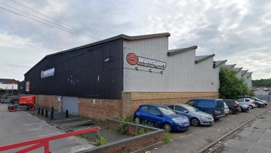 Teenager dies of ‘cardiac arrest’ at go-karting track Teenager dies of ‘cardiac arrest’ at go-karting track