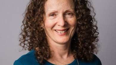 Trans doctors can use lavatories of their choice, says hospital trust Trans doctors can use lavatories of their choice, says hospital trust