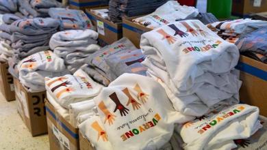 βOne sign comes down, 1,000s go upβ βOne sign comes down, 1,000s go upβ