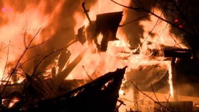 Flames destroy historic building, beloved bike shop Flames destroy historic building, beloved bike shop