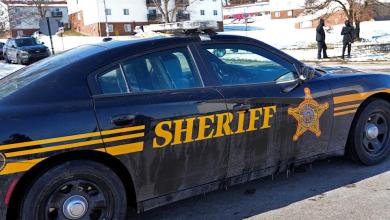 Armed men are guarding the streets of Lincoln Heights, stopping cars and vetting passersby Armed men are guarding the streets of Lincoln Heights, stopping cars and vetting passersby