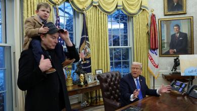 Trump, joined by Musk in Oval Office, orders up big cuts in federal workforce Trump, joined by Musk in Oval Office, orders up big cuts in federal workforce