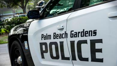 Brightline train strikes vehicle in Palm Beach Gardens; driver reports minor injuries Brightline train strikes vehicle in Palm Beach Gardens; driver reports minor injuries