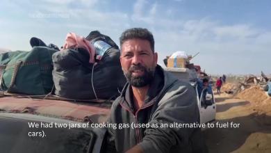 Security from Egyptian-Qatari committee inspect vehicles of people returning to northern Gaza Security from Egyptian-Qatari committee inspect vehicles of people returning to northern Gaza