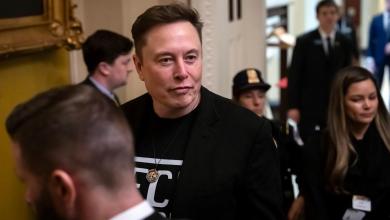 Tesla stock falls almost 50% from record high, a ‘gut check moment’ that has Wall Street bulls doubling down Tesla stock falls almost 50% from record high, a ‘gut check moment’ that has Wall Street bulls doubling down