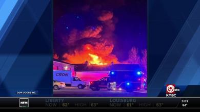 Massive fire destroys four Liberty, Missouri businesses and classic cars Massive fire destroys four Liberty, Missouri businesses and classic cars