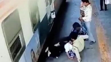 Shocking footage shows moment a teen fell under platform after boarding train Shocking footage shows moment a teen fell under platform after boarding train
