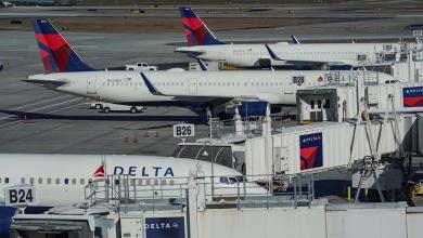 Delta Air Lines shares slump after lowering Q1 guidance Delta Air Lines shares slump after lowering Q1 guidance