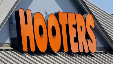 Hooters restaurant chain, known for skimpy wait-staff outfits, files for bankruptcy protection Hooters restaurant chain, known for skimpy wait-staff outfits, files for bankruptcy protection