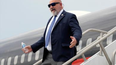 Trump campaign manager sues the Daily Beast over stories on how much he earned Trump campaign manager sues the Daily Beast over stories on how much he earned