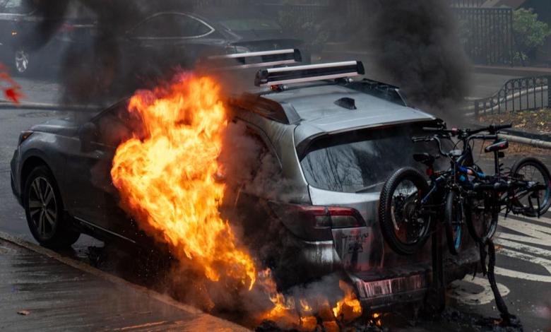 A fire in Brooklyn manhole consumes a Subaru SUV, spreading to a nearby building A fire in Brooklyn manhole consumes a Subaru SUV, spreading to a nearby building