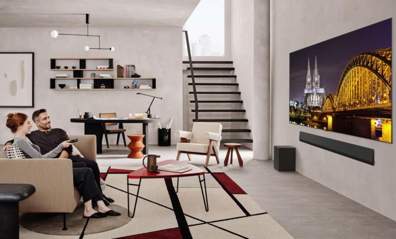 LG Display’s new OLEDs are even brighter and more energy efficient LG Display’s new OLEDs are even brighter and more energy efficient