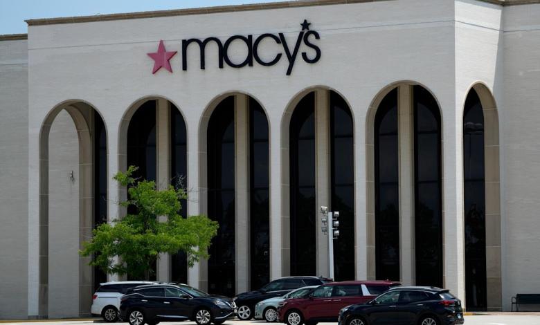 Macy’s says employee hid up to 4 million in expenses, delayed Q3 earnings Macy’s says employee hid up to 4 million in expenses, delayed Q3 earnings