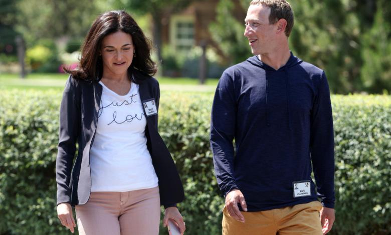 Mark Zuckerberg and Sheryl Sandberg want you to know that they are still friends and not mad at each other Mark Zuckerberg and Sheryl Sandberg want you to know that they are still friends and not mad at each other