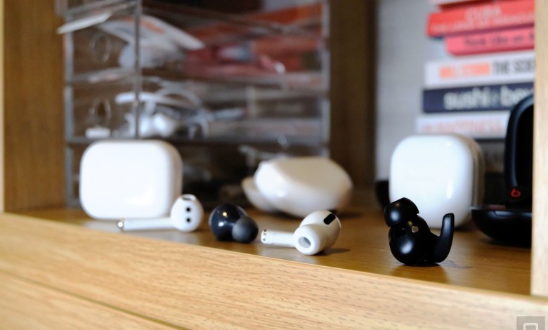 How to clean your airpods How to clean your airpods