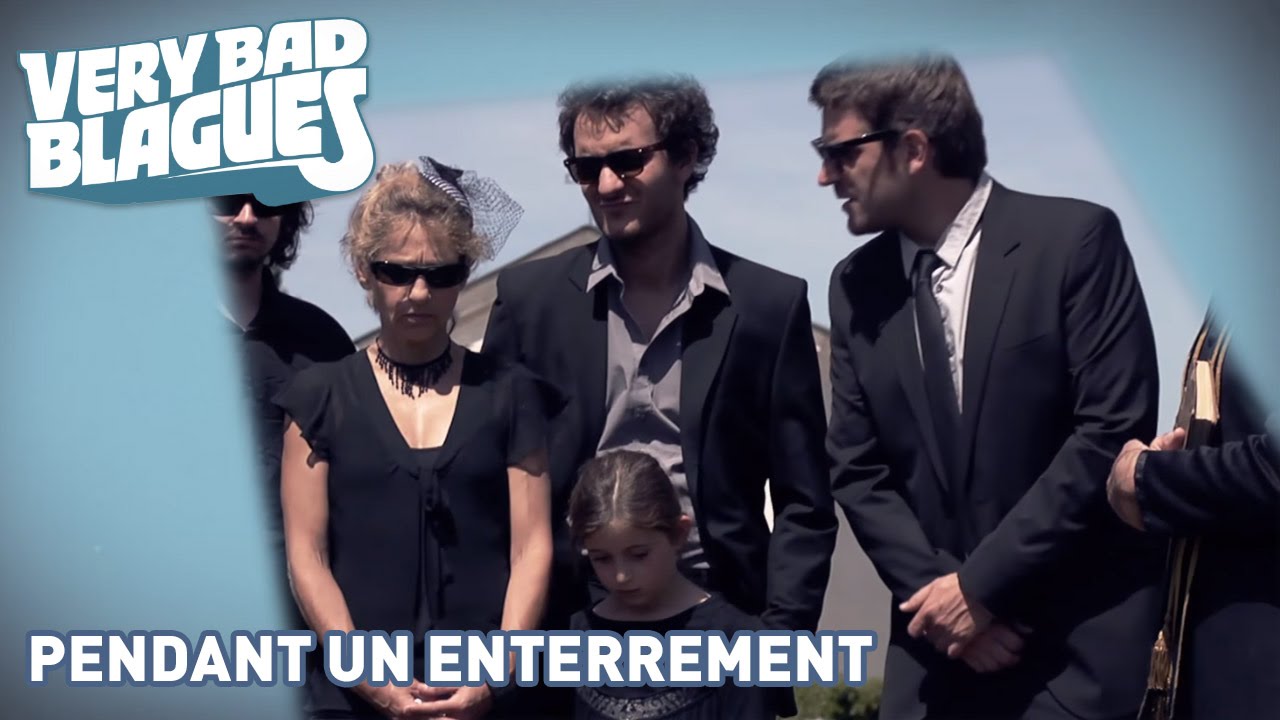 Pendant un enterrement – Palmashow Pendant un enterrement – Palmashow