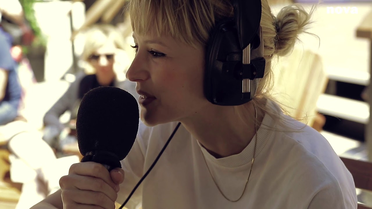 Angèle : « Une vraie connexion entre la Belgique et le Québec » | Plus Près De Toi Angèle : « Une vraie connexion entre la Belgique et le Québec » | Plus Près De Toi