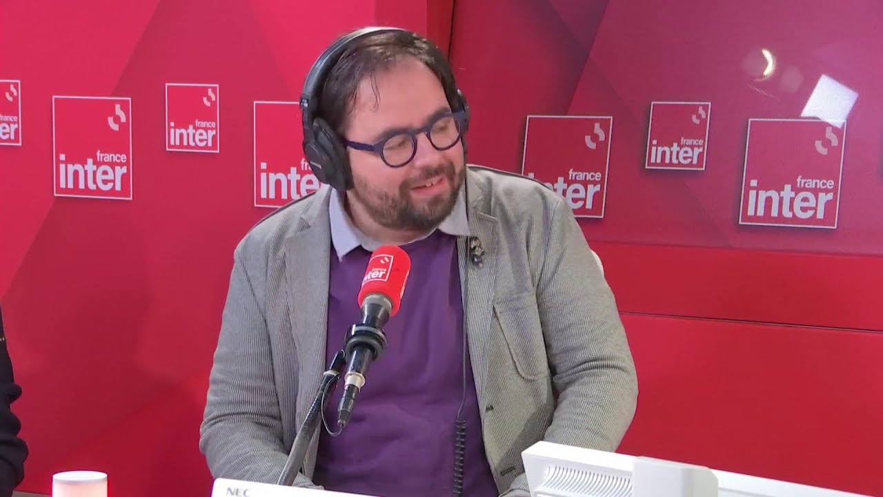 Détox numérique : le défi de Léna Situations face à l’emprise, parfois toxique, de ses écrans Détox numérique : le défi de Léna Situations face à l’emprise, parfois toxique, de ses écrans