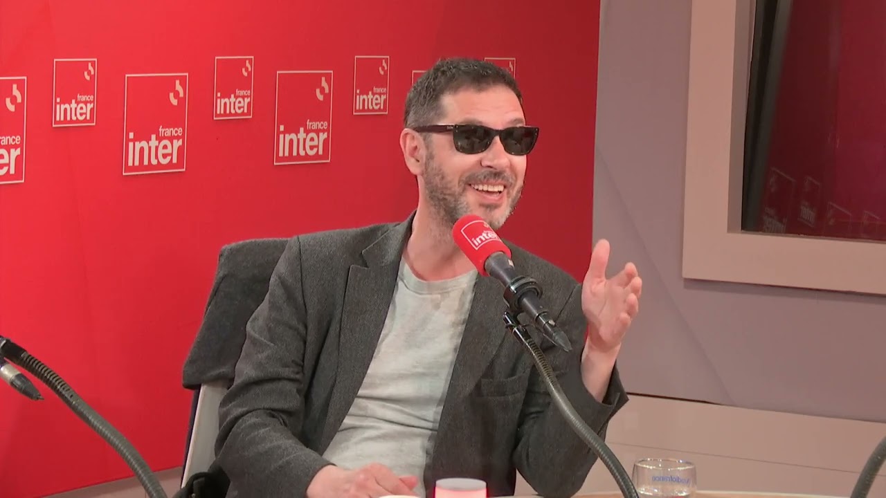 Melvil Poupaud : « Je me suis rendu compte que j’avais plaisir à jouer l’imbécile, le ridicule » Melvil Poupaud : « Je me suis rendu compte que j’avais plaisir à jouer l’imbécile, le ridicule »