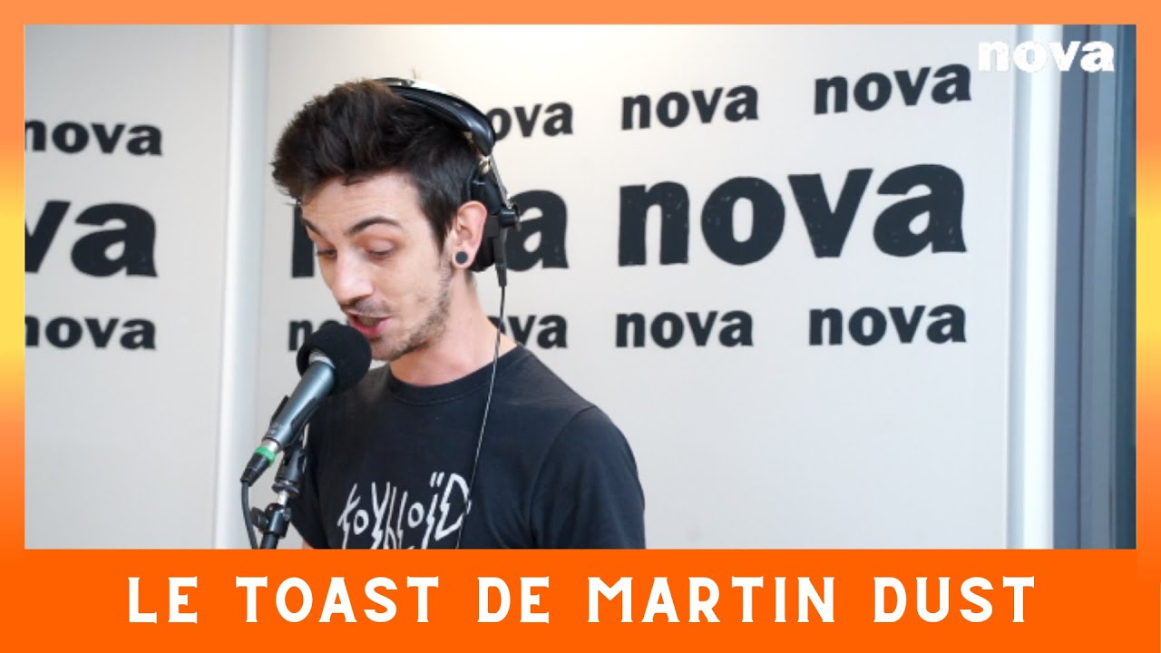 Martin Dust lève un verre d’eau de Javel I Le Toast Martin Dust lève un verre d’eau de Javel I Le Toast
