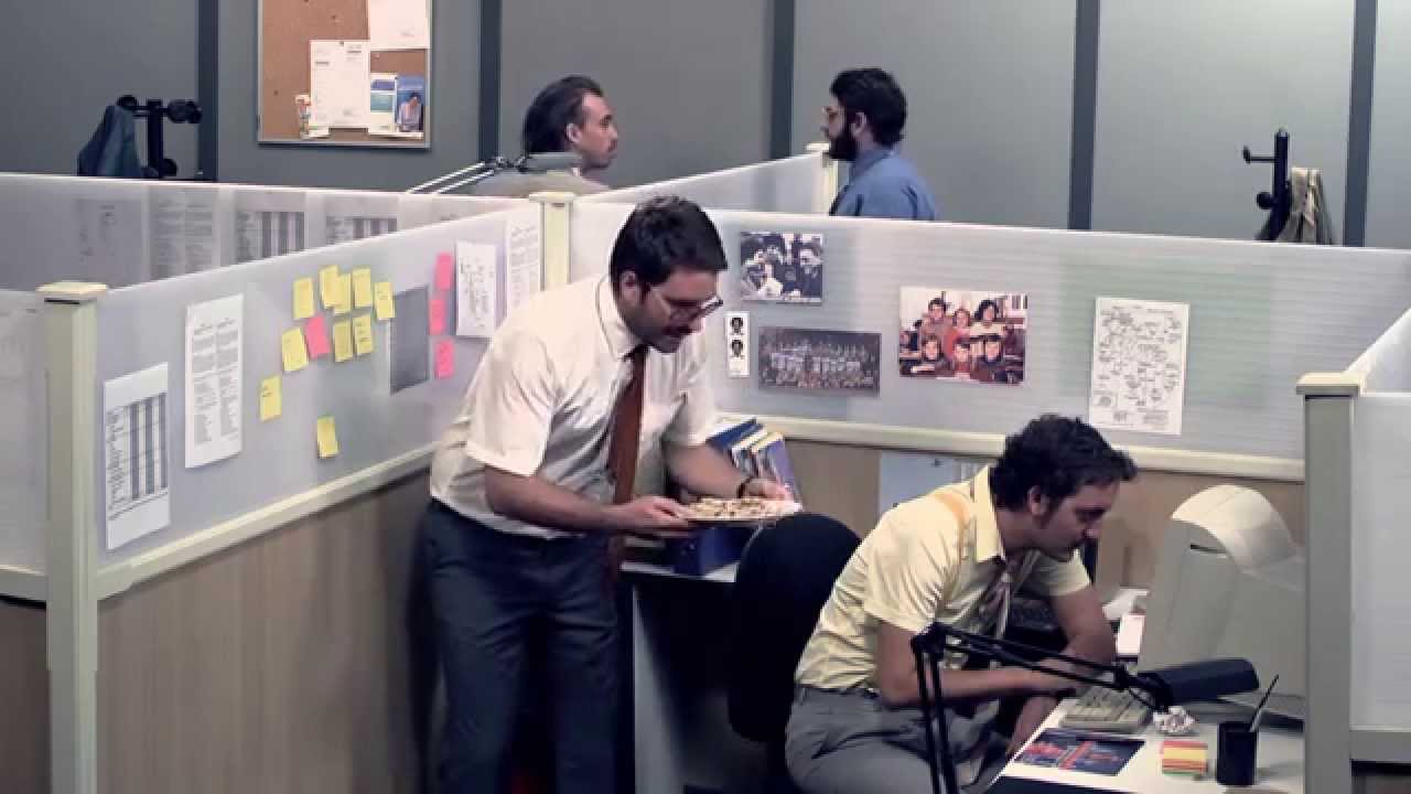 Dans un open space – Palmashow Dans un open space – Palmashow