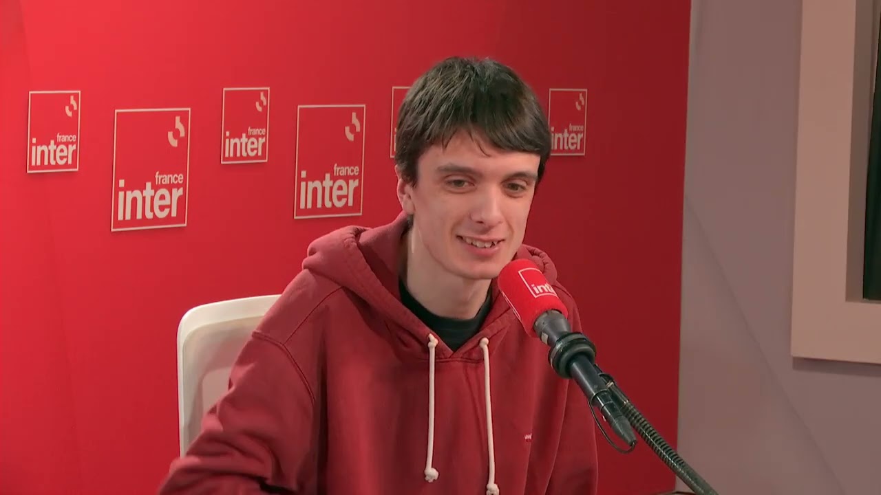 Au « Papotin », on peut « tout dire » et « la parole est libre », défend son rédacteur en chef Au « Papotin », on peut « tout dire » et « la parole est libre », défend son rédacteur en chef