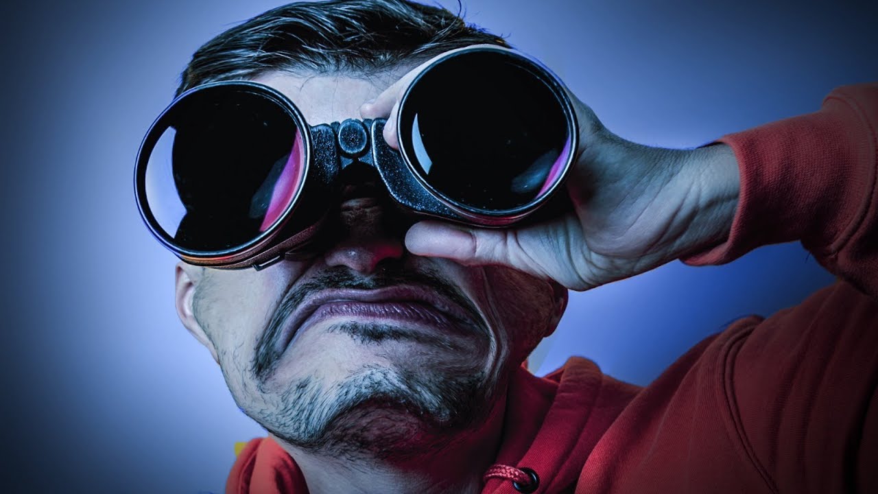 Ils vous observent peut-être… Ils vous observent peut-être…