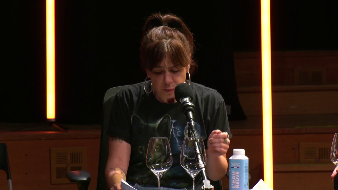 Est-ce qu’on est pas allé trop loin sur la bouffe ? Amandine Lourdel Est-ce qu’on est pas allé trop loin sur la bouffe ? Amandine Lourdel
