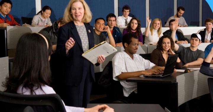 Unlocking Growth: Experiential Learning in London Unlocking Growth: Experiential Learning in London