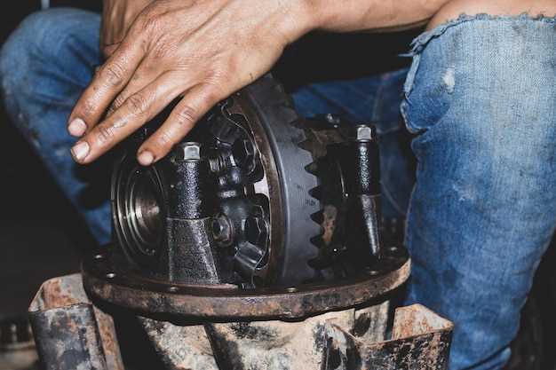 Replacing worn-out ATV drive belts Replacing worn-out ATV drive belts